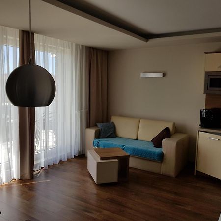 Marina Jastarnia Apartamenty W Budynku Z Basenem Pokoj fotografie