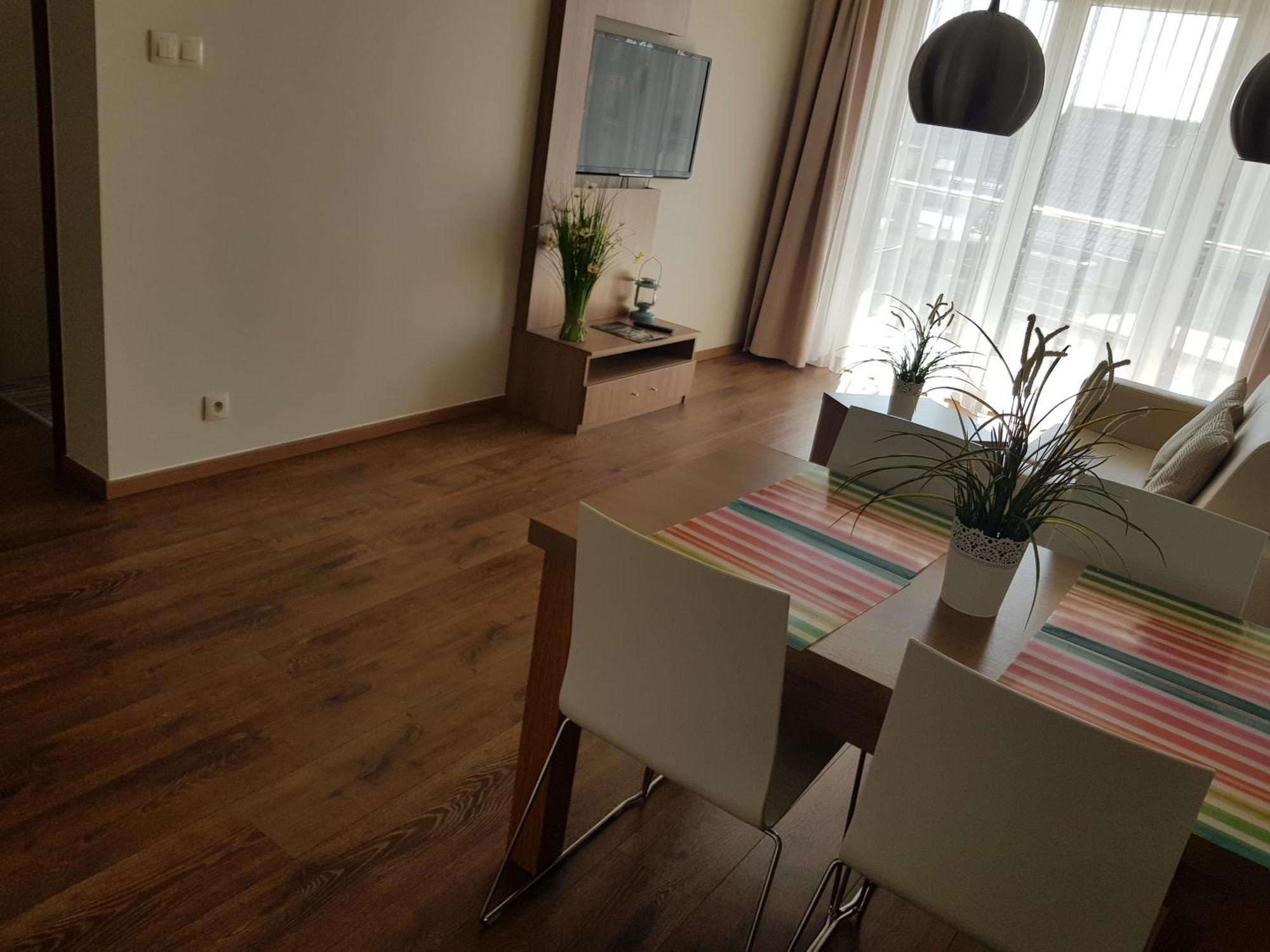 Marina Jastarnia Apartamenty W Budynku Z Basenem Pokoj fotografie