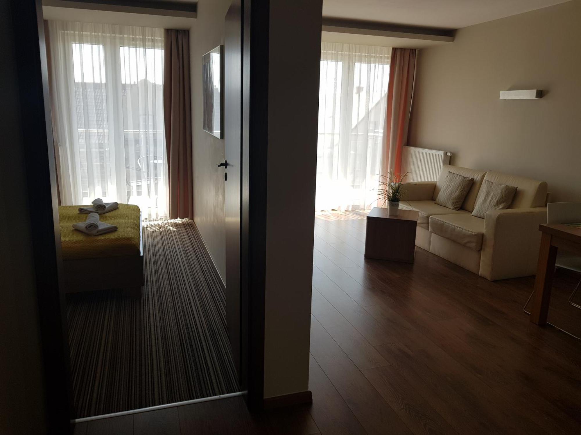 Marina Jastarnia Apartamenty W Budynku Z Basenem Pokoj fotografie