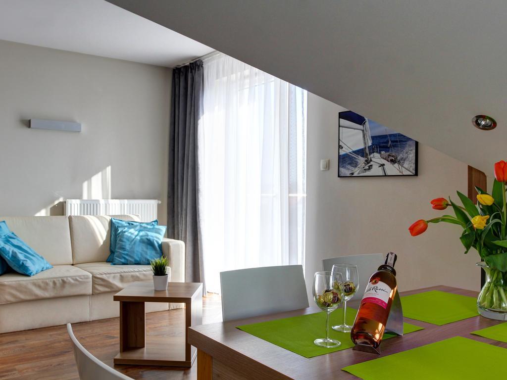 Marina Jastarnia Apartamenty W Budynku Z Basenem Exteriér fotografie